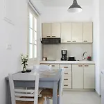 Fyroi Apartamento Loutrá